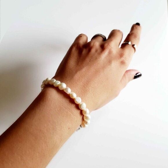 Fine Jewelry Natural Freshwater Baroque White Pearl Classy Bracelet NEW - Picture 6 of 7